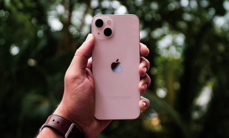 Apple iPhone 13 in India 2025 Offer