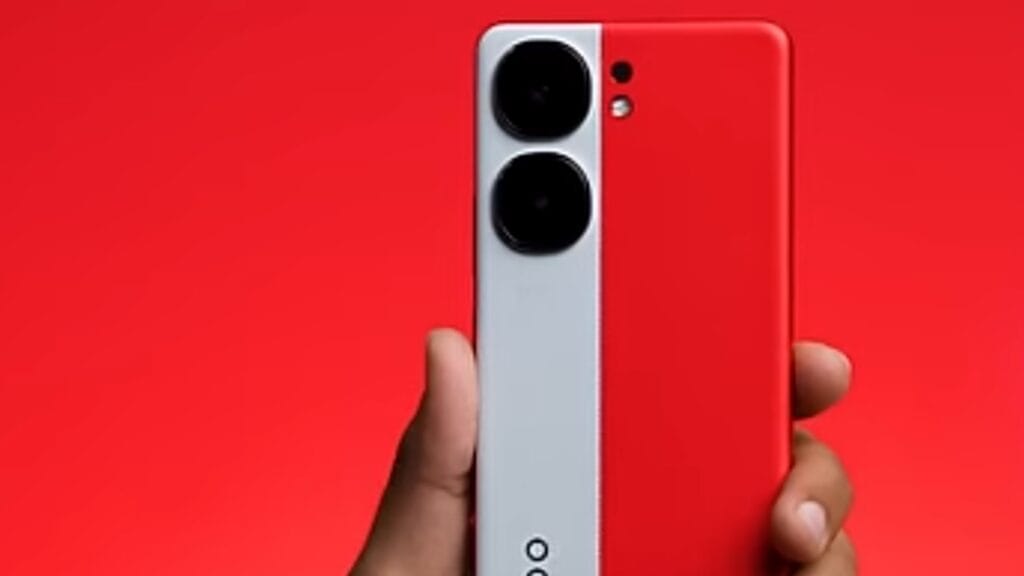 “iQOO Neo 9 Pro (Lite) फ़ोन – स्लिम डिज़ाइन और रिफ्लेक्टिव बैक पैनल के साथ”
